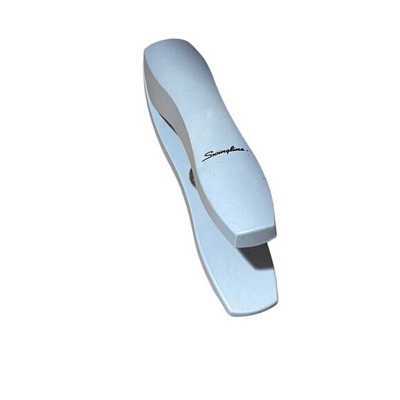 Swingline High Capacity Desk Stapler, Reduced Effort, 60 Sheets, White - Picture 1 of 9